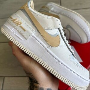 NIKE AIR FORCE 1 LOW WHITE CREAM